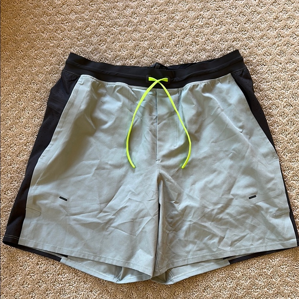 Lululemon 6 inch swim short Gray and Black Neon Green Drawstring